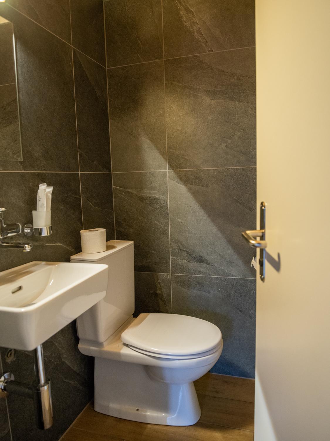 Moderne Altbauwohnung Im Zentrum Von Bern Mit Wellness Exterior photo